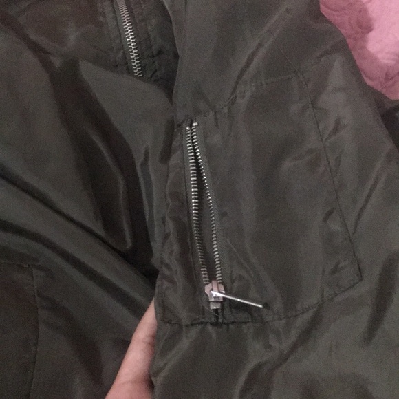 A jacket - Picture 2 of 2